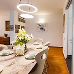 Lägenhet Prestige Centro By Icon7 Luxury Como