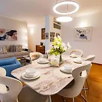 Prestige Centro By Icon7 Luxury Lägenhet Como