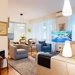 Lägenhet Prestige Centro By Icon7 Luxury Como