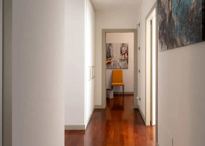 Como Prestige Centro Apartment By Icon7 Luxury * Como