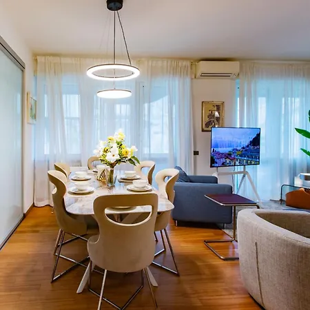 Prestige Centro By Icon7 Luxury Комо