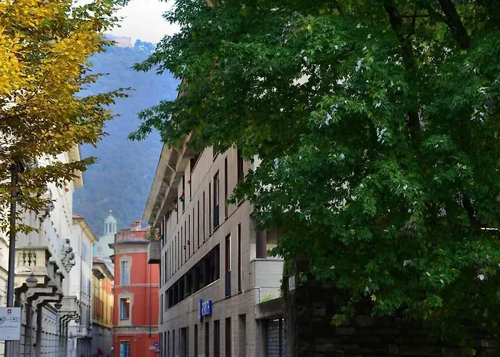 Апартаменты Como Prestige Centro Apartment By Icon7 Luxury